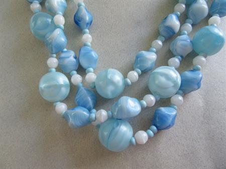 Blue Art Glass Necklace Set Vintage Jewelry