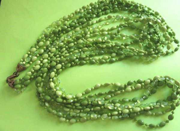 Mod 1960's Long Necklace Avocado Green Vintage Jewelry '60's Accessories