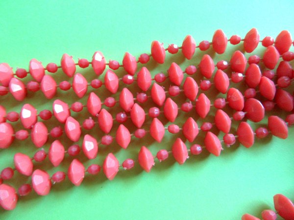 Mod 1960's Pink Orange Long Necklace Vintage Jewelry 