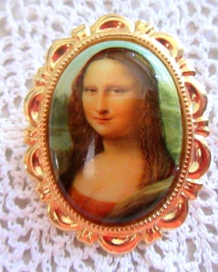 Mona Lisa Transfer Pin  Vintage Jewelry Leonardo da Vinci