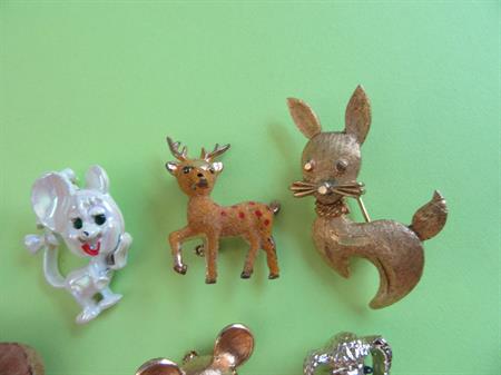 Critter Pin Lot Vintage Jewelry 