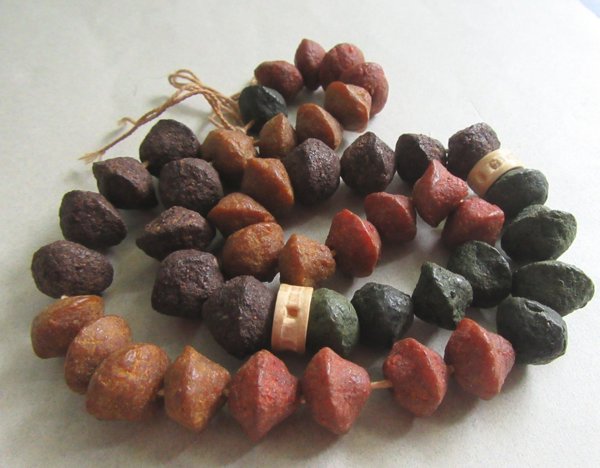 Vintage Trade ? Beads Spice Tribal Necklace ? Vintage Jewelry