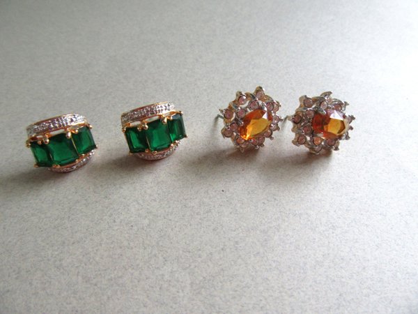 Vintage Rhinestone Pierced Earrings 