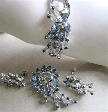 1950's Blue Rhinestone Pin  Set Vintage Jewelry Smaller Wrist 