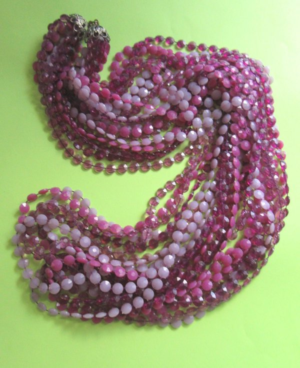 Mod 1960's Purple Necklace Beads Vintage Jewelry 