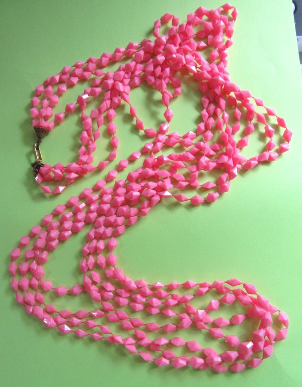 1960's Mod Long Pink Necklace Vintage Jewelry 
