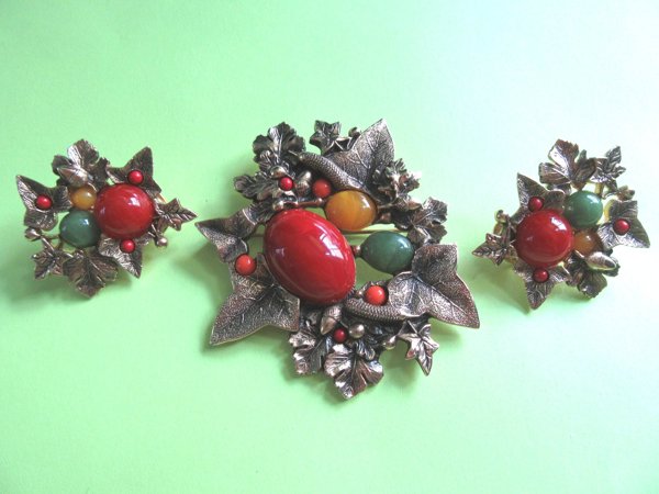 Fruit Salad Pin Set Vintage Jewelry