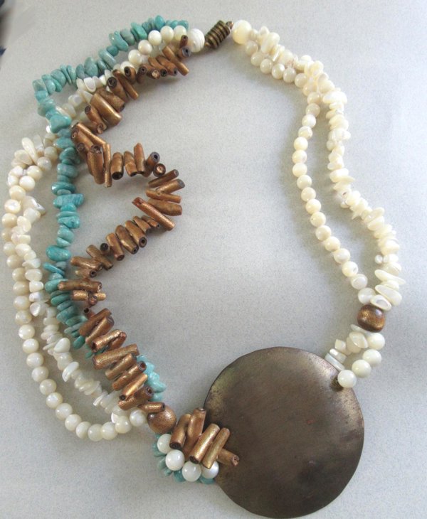 1980's Genuine Coral Mother of Pearl Necklace Vintage Jewelry