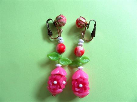 1960's Mod Pink Flower Clip On Earrings  Hong Kong Vintage Costume Jewelry 60's Accessories