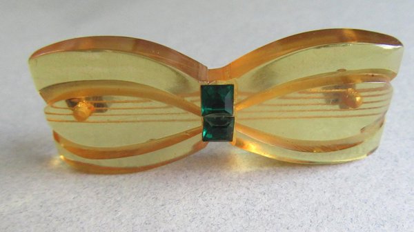 Bakelite Apple Juice Bow Pin Vintage Jewelry 