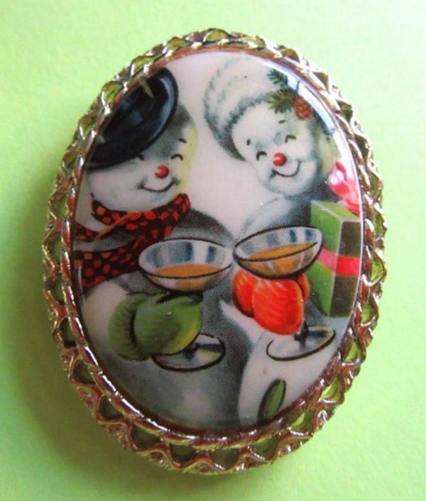 Anthropomorphic Snowman Pin Cocktails Christmas Vintage Jewelry