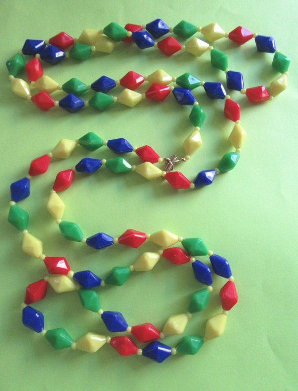 1960's Mod Long Necklace Hong Kong Vintage Jewelry 