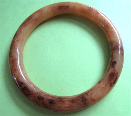Vintage Bakelite Bangle Bracelet Peanut Butter 