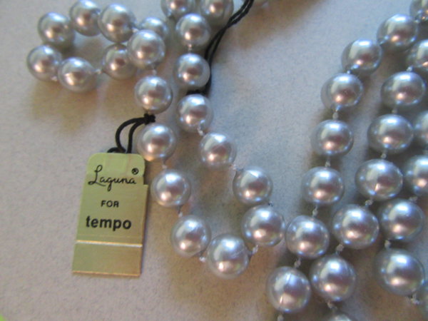Laguna Faux Pearl Necklace Hong Kong Tag Vintage Jewelry