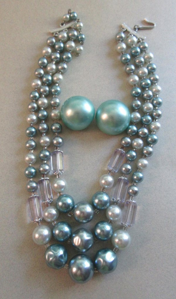 1950's Blue Choker Necklace Japan Vintage Jewelry