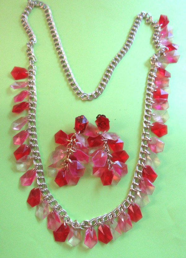 Austria Mod 1960's Lucite Necklace Set Vintage Jewelry 