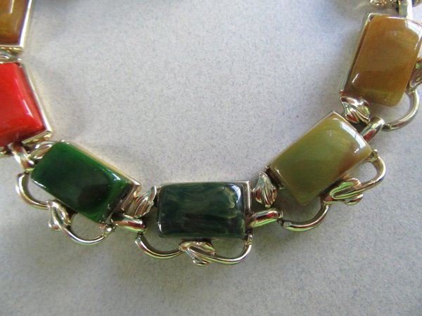 Vintage Bakelite Coro Choker Necklace Set Signed Jewelry