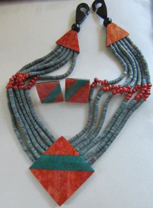 1960's Apple Coral Necklace Set Vintage Jewelry