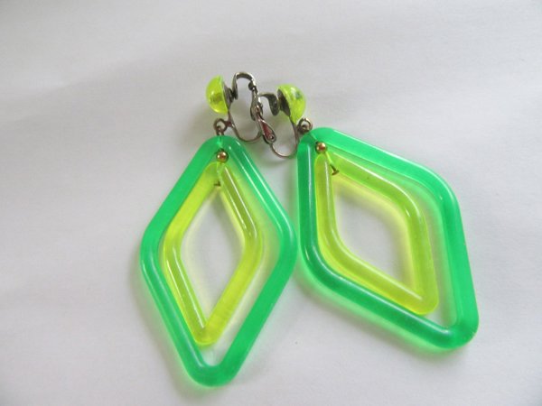 Mod 1960's Earrings Vintage Jewelry 