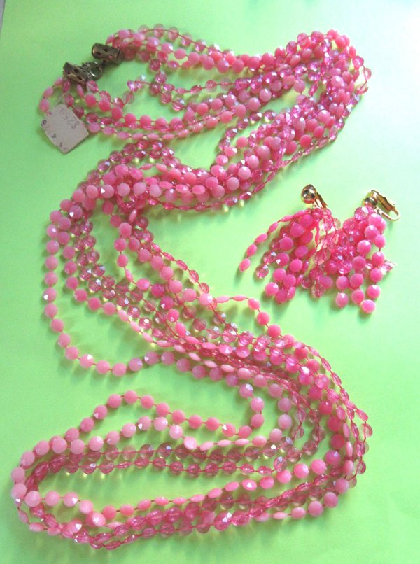 Mod 1960's Pink Necklace Set Vintage Jewelry