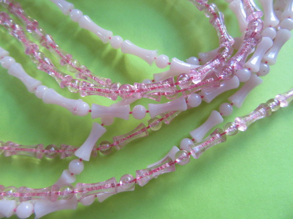 Mod 1960's Pink Long Necklace Vintage Jewelry
