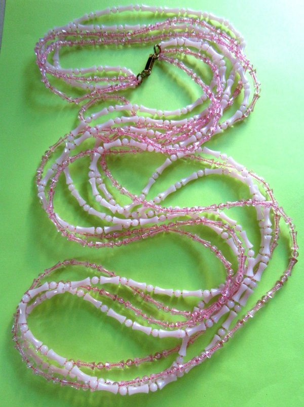 Mod 1960's Pink Long Necklace Vintage Jewelry