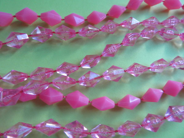 Mod 1960's Pink Necklace Set Vintage Jewelry