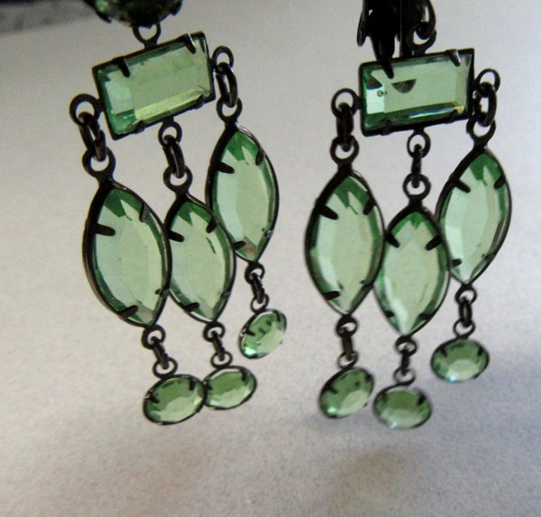 1960's Green Glass Earrings  Vintage  Jewelry