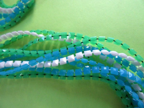 Mod 1960's Long Cube Necklace  '60's Accessories Vintage Jewelry