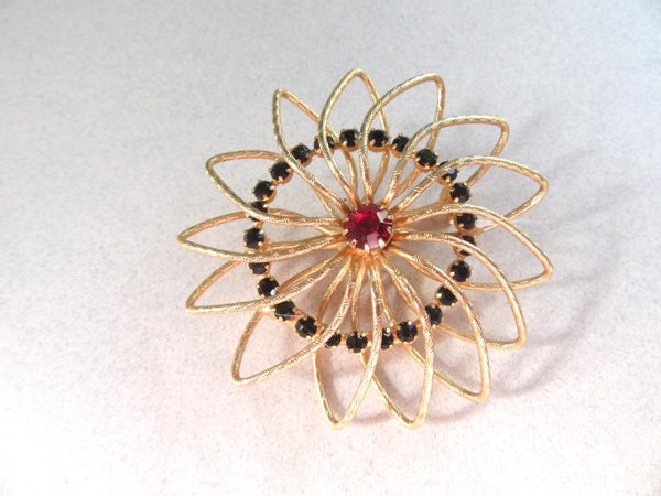 1950's Rhinestone Pin Vintage Jewelry 