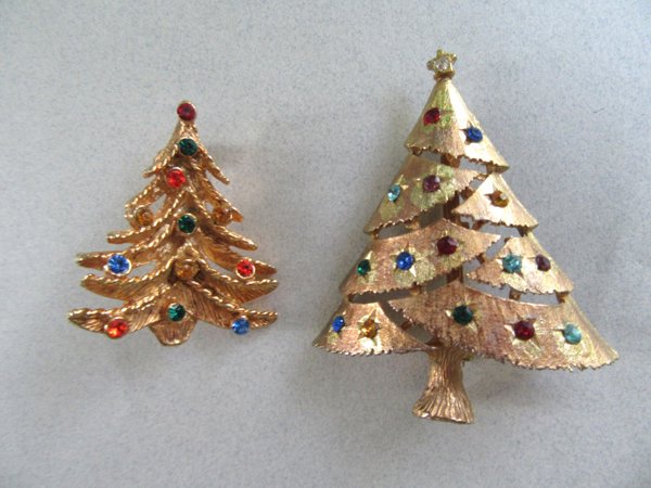 Rhinestone Christmas Tree Pins Vintage Jewelry Holiday 