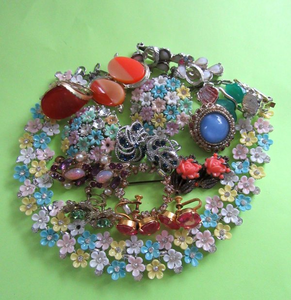 Junk Jewelry Lot Parts Broken Harvest