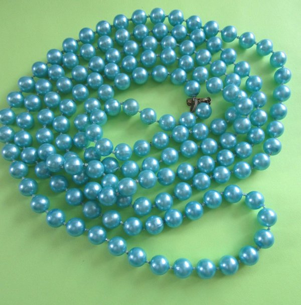 1960's Blue Long Beads Hong Kong Vintage Jewelry