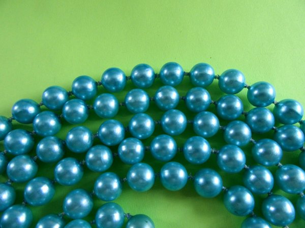 1960's Blue Long Beads Hong Kong Vintage Jewelry