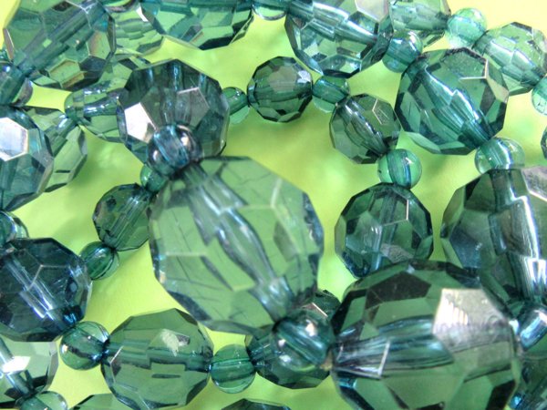 1980's Lucite Necklace Vintage Jewelry