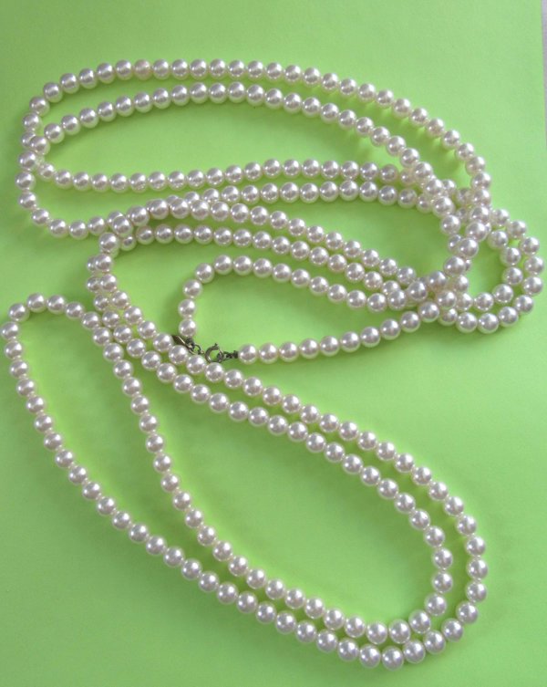 Sarah Coventry Faux Pearl Long Necklace Vintage Jewelry