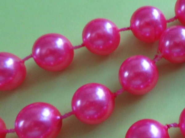 Vintage Pink Long Necklace Faux Pearl Beads 