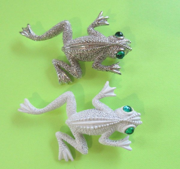 Vintage Monet Frog Pin Your Choice Signed Jewelry