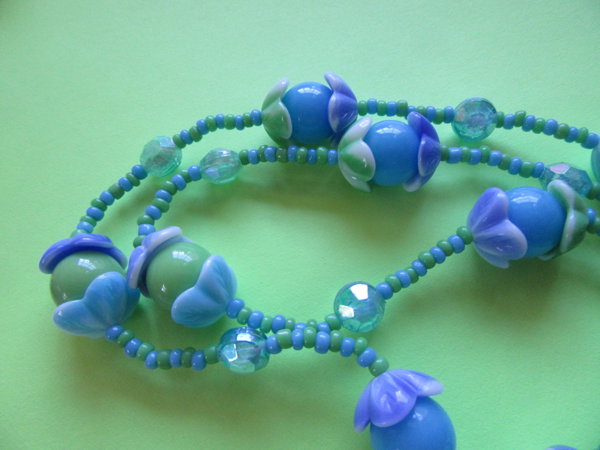 Western Germany Glass Flower Necklace Never Worn Vintage Jewelry RARE