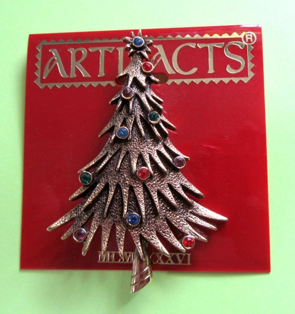 Vintage Christmas Tree Pin Signed JJ Holiday Jewelry 