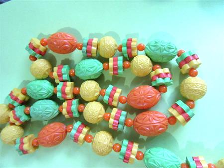 Mod 1960's Necklace Citrus  Long Beads  Vintage Jewelry 