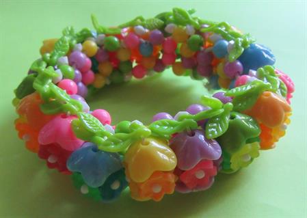 1960's Mod Rainbow Flower Stretch Bracelet Costume Jewelry '60's Accessories Pride