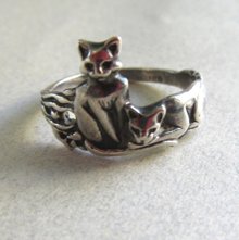 Sterling Silver Cats Ring  Fine Jewelry