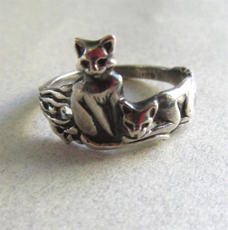 Sterling Silver Cats Ring 8-81/4 Cat Lover  Fine Jewelry