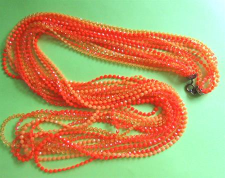 Mod 1960's Long Shades of Orange Necklace Beads Vintage Costume Jewelry '60's Accessories Go Go Twiggy