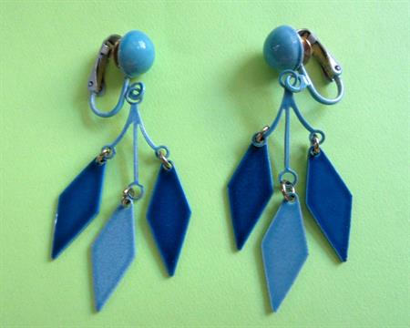 Mod 1960's Blue Dangles Clip On Earrings '60's Accessories Vintage Costume Jewelry