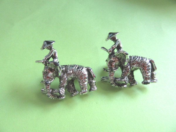 Vintage Elephant Pins Scatter Pin Set