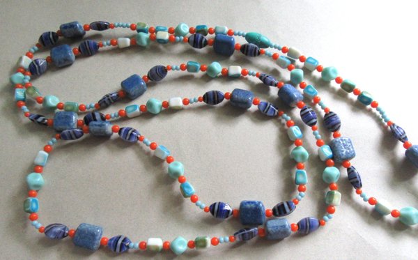Vintage Art Glass Long Necklace 