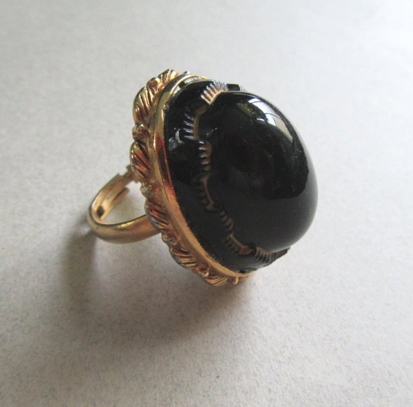 1970's Black Glass Ring Adjustable Renaissance Fair