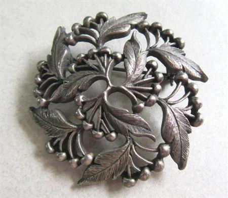 Cherries Pin Fruit Cherry and Leaves Vintage Jewelry